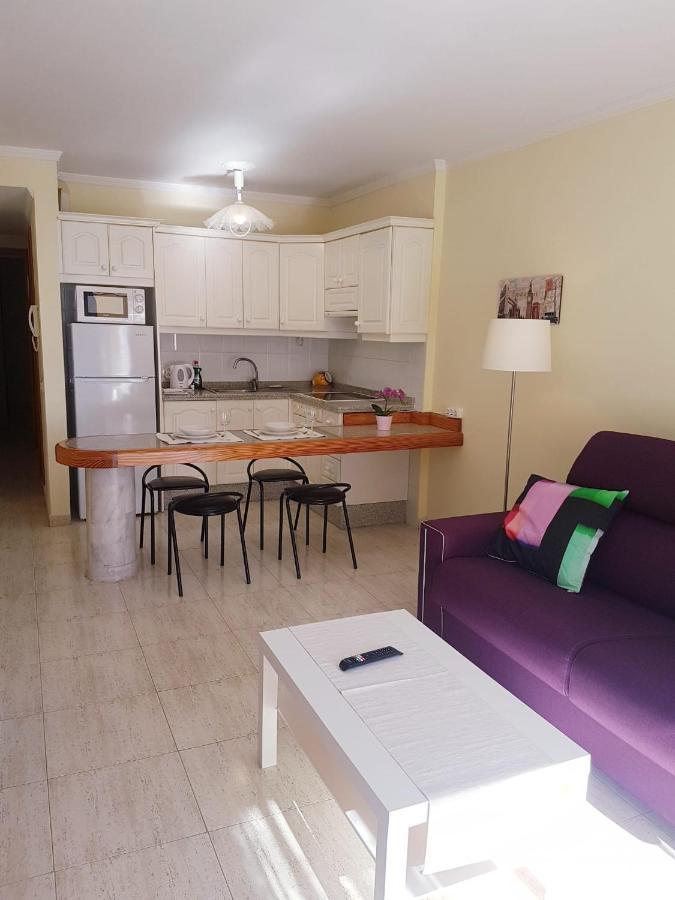 Sun Sand Sea, Playa Las Vistas, Los Cristianos Apartment Лос Кристианос Екстериор снимка